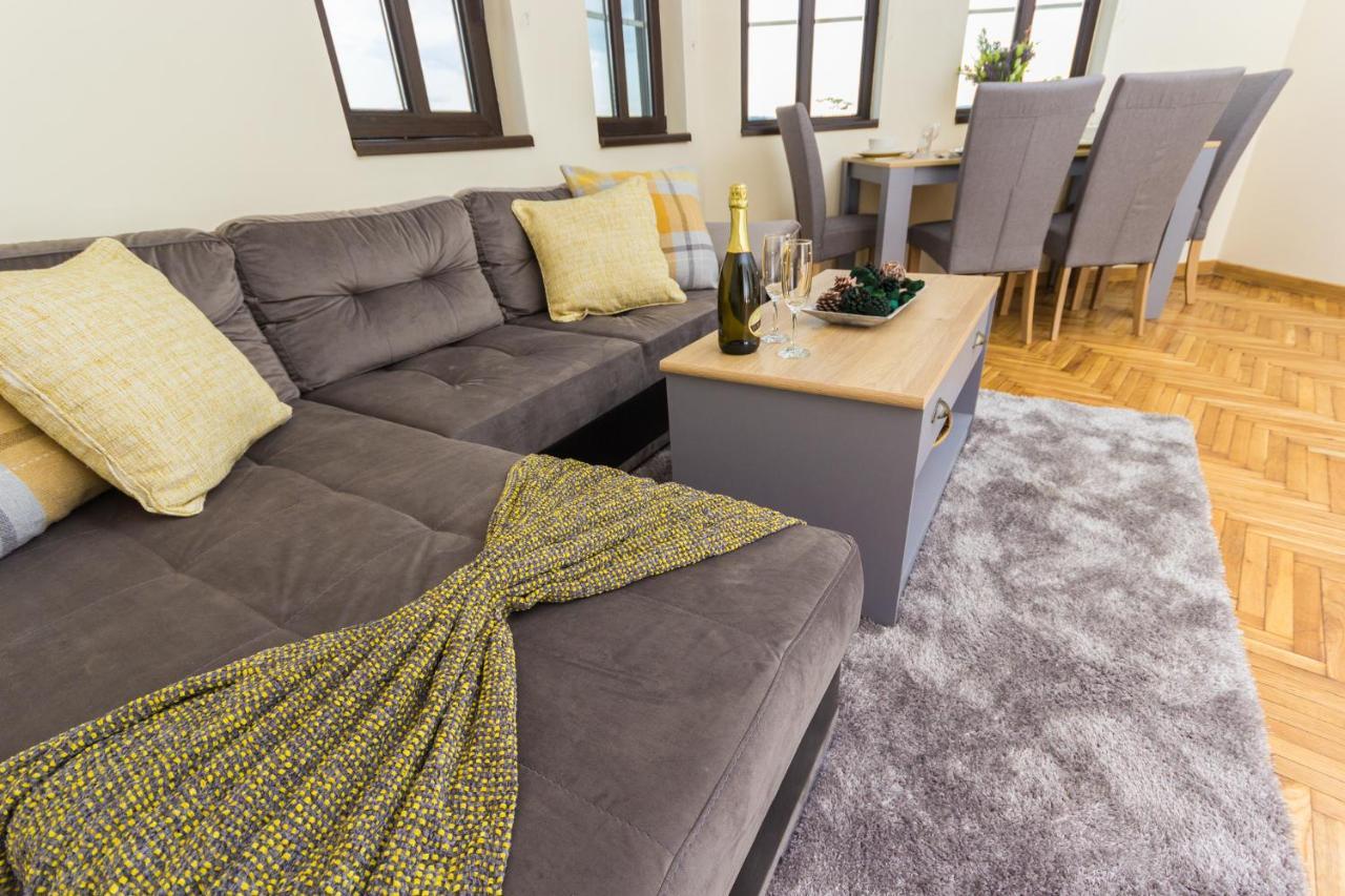 Apartment Zdravets, In The Heart Of The Old City Weliko Tarnowo Exterior foto